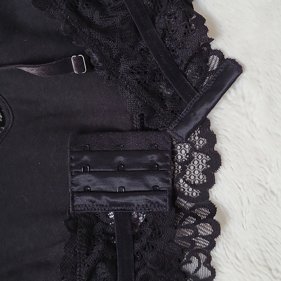 NWOT Black AERIE Lacey Bralette! Size Large! - Picture 4 of 9